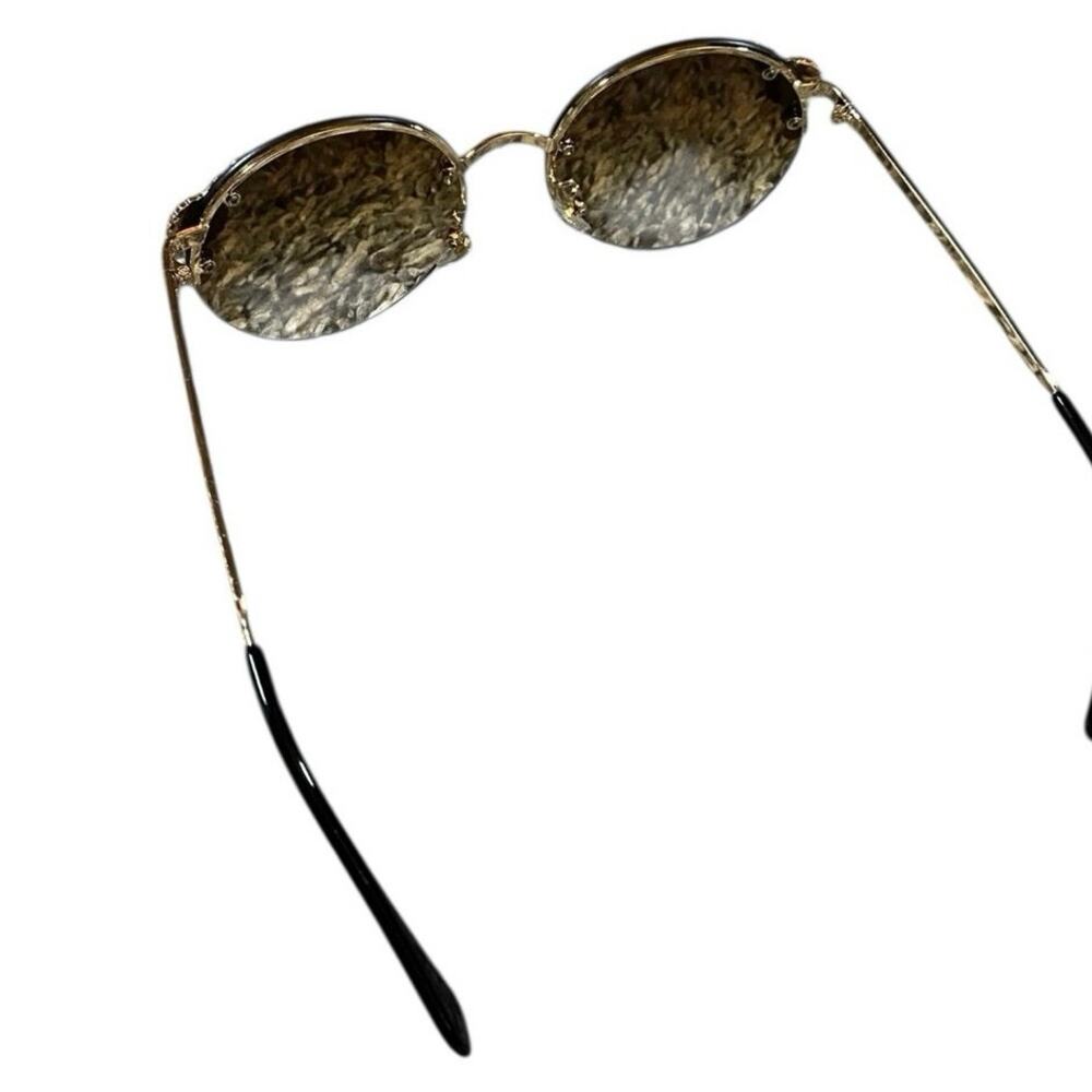Betsy Johnson Jeweled Pearl Round Rim Sunglasses - Picture 5 of 6